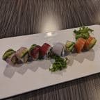 Best Rainbow Roll in Port Washington, NY